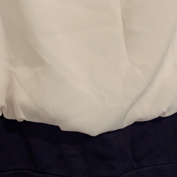 Loft. Size 0color navy and white - Picture 3 of 8